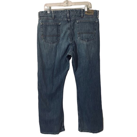 Wrangler Blue Relaxed Boot Cotton Blend Denim Jeans Men Sz 38x30 - Picture 2 of 8